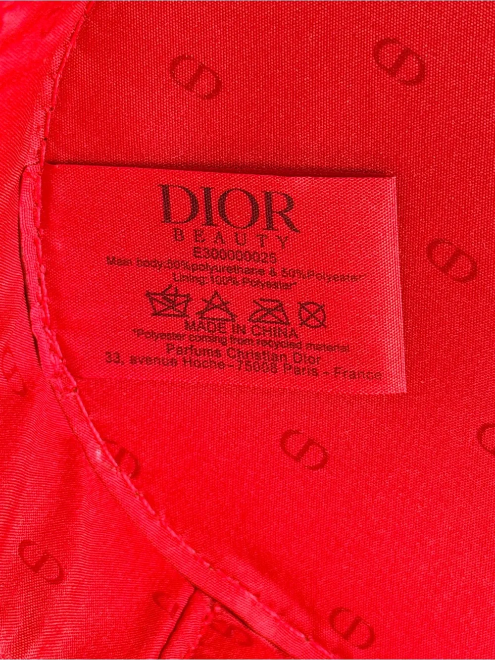 Dior bold red